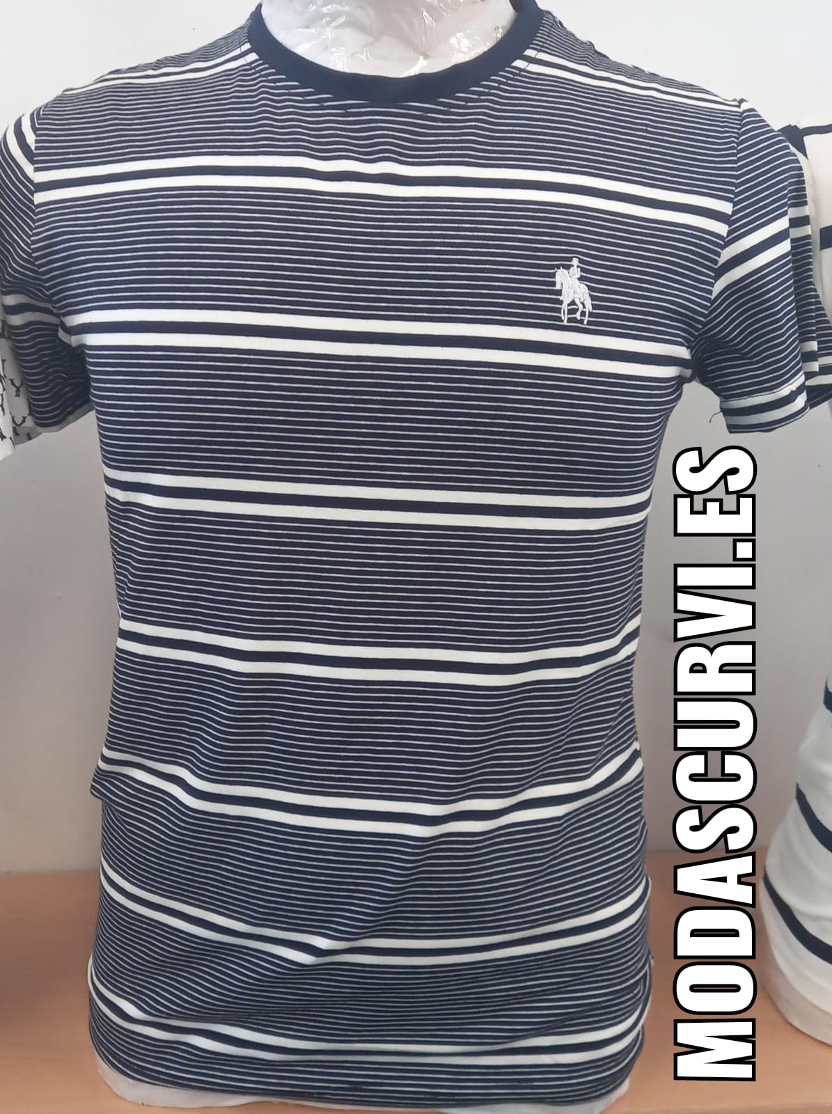 Camiseta modelo Ginete